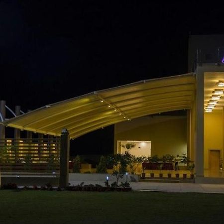 The Celestial Park, Bhopal Hotel Exterior foto