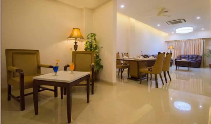 The Celestial Park, Bhopal Hotel Exterior foto
